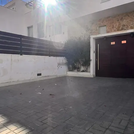 Chalet Luxury With Swimmingpool Torrevieja